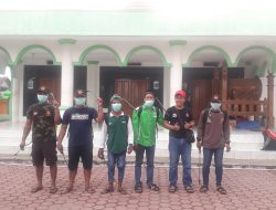 Cegah Corona, LAZISNU dan Ansor Bubulan Semprot Tempat Ibadah Dengan Disinfektan
