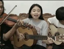 Tiga Pemuda di Ponorogo Peringati HUT RI Dengan Cara yang Unik