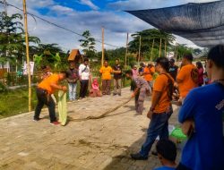 Komunitas Exalos Indonesia Regional Bojonegoro Hibur Pengunjung TPG