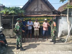 KORAMIL SOKO LAKSANAKAN GIAT BAKTI SOSIAL BAGIKAN MASKER DAN HIMBAUAN PROTOKOL KESEHATAN PADA MASYARAKAT