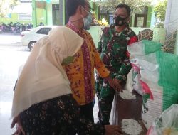 Danramil Soko Beserta Kapolsek Soko Cek Kualitas Komoditi Beras BPNT