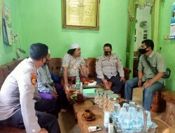 Kapolsek Soko Silaturahmi ke pengasuh Ponpes Tarbiyatul Thullab