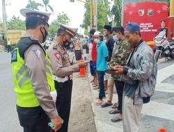 Cegah Covid-19, Petugas Gabungan Razia Pengendara Roda 2 dan Roda 4 yang Tidak Taat Protokol Kesehatan