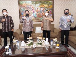 Komjen Listyo Sigit Silaturahmi ke Mantan Kapolri Minta Doa Restu