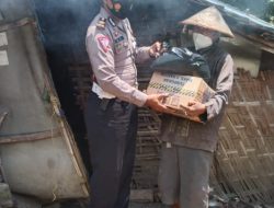 Kanit Dikyasa Satlantas Polres Bojonegoro Datangi Salah Satu Rumah Warga Desa Sendangrejo,Ada Apa?