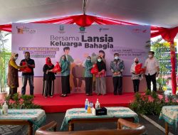 Gelar 1.000 Vaksin Lansia Di Sidoarjo: Upaya Lindungi Kaum Rentan