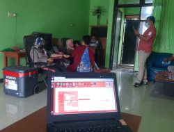 Giat Donor Darah Korwil Sekar, Petugas UDD PMI kabupaten Bojonegoro Dapatkan 20 Kantong Darah