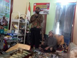 Ajari Budaya Leluhur ,Owner Sanggar Literasi Bojonegoro SMART Datangkan Dalang Ki Hadi dan Dalang Cilik Ananda Rozzak Wiratama