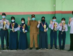 Enam Siswa/I SMPN 5 Bojonegoro Berhasil Mendapat juara buluTangkis Bupati cup 2021