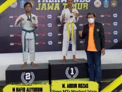 Dua siswa MTS dan MI Mambaul Islam Torehkan Prestasi di ajang Kejurprov Taekwondo Tingkat Provinsi Jawa Timur