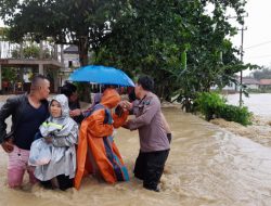 Hujan Lebat, Akses Jalan dan Rumah Warga di Arjasa Diterjang Banjir