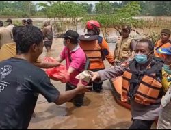 Polres Pasuruan Kota Bersama Instasi Terkait Berikan Bantuan Warga Terdampak Banjir