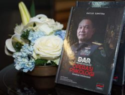 Kasad Luncurkan Buku Berjudul “Dudung Abdurachman Membongkar Operasi Psikologi Gerakan Intoleransi”