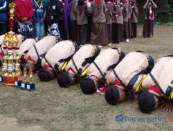 Regu Bakunawa Sujud Syukur Usai Ditetapkan Sebagai Juara Umum