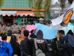 Tagih Janji PT Sumekar, Mahasiswa Sapeken Lakukan Aksi