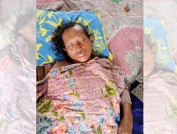 Wanita Ini Ditemukan Disemak-semak Desa Montorna dalam Kondisi Lemas