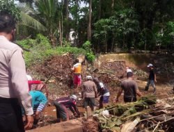 Hari ke 6 Pencarian Siswa SD Belum Ditemukan, Pihak Keluarga Pilih Lakukan Ritual