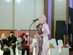 Enjela Mahasiswi Cantik STIEKIA Bojonegoro Masuk TOP 10 Besar Remaja Muslimah Kabupaten Bojonegoro