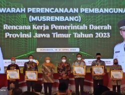 Membanggakan, Bojonegoro Raih Penghargaan Pembangunan Daerah Terbaik Ke-2 Jawa Timur