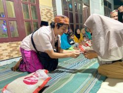 Tradisi Rutin Setiap Ramadan, Zulmi Bagikan Sembako ke Warga