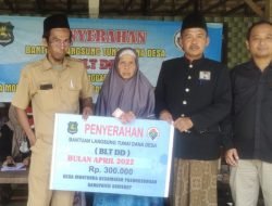 Pemdes Montorna Serahkan BLT DD pada 179 Penerima Manfaat