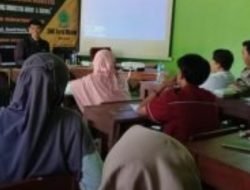 Mewujudkan SDM Berkualitas, SMK Darul Hikmah Randutatah Gelar Pelatihan Sinkronisasi Kurikulum Industri