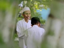 Kata Kiai Zuhri: Santri Harus Berprilaku Sesuai Nilai Pesantren
