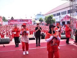 Ikut Senam di Lomba Piala Puan Maharani, Puan: SICITA Buat Badan dan Jiwa Sehat