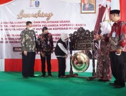 Bupati Bojonegoro Dampingi Gubernur Jatim di HUT Ke-46 Koperasi Kareb, Dorong Penguatan Ekonomi Warga