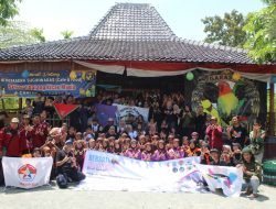 Aksi Tahunan World Cleanup Day 2022 di Bojonegoro Menggandeng Ratusan Relawan dari Berbagai Masyarakat