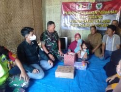 Dukung Program Atasi Stunting di kecamatan Rengel,Danramil Turun Langsung Berikan Makanan Tambahan