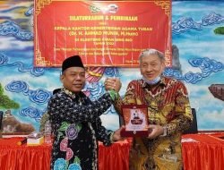 Pemahaman Moderasi Beragamadi Klenteng Kwan Sing Bio dan Gereja Katolik Santo Petrus oleh Kakankemenag Tuban