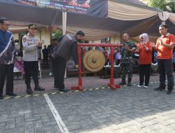 Mas Lindra Buka Lomba Kreasi Baris-berbaris Se-Jawa Timur di SMAN 1 Tuban