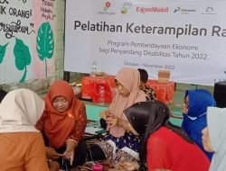 ExxonMobil Bersama Sikas Adakan Program Pelatihan Merajut Bagi Difabel