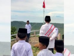 HSN 2022, Siswa Al-Atrawiyah Kibarkan Bendera Merah Putih di Atas Tebing Gerunggungan