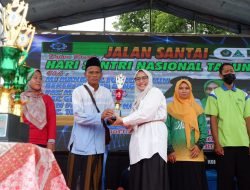 Farida Hidayati Hadiri Jalan Sehat di kecamatan Temayang