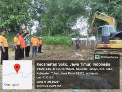BPBD Kabupaten Tuban Bersama Pemerintah Desa Sandingrowo Pasang Bronjong Kali Avour