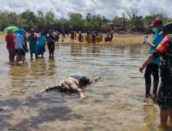 Mayat Perempuan Ditemukan Terapung di Bibir Pantai Pulau Sapudi