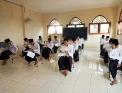 Melalui Pendidikan Diniyah Formal, Pesantren Nurul Jadid Cetak Santri Terampil Membaca Kitab Turats