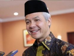 Saiful Mujani: Mayoritas Santri Memilih Ganjar Pranowo