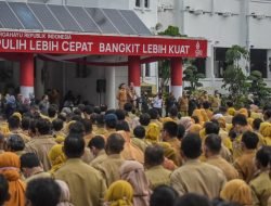 Wali Kota Surabaya Wacanakan ASN Tidak Usah Ngantor, Layani Masyarakat Dari Mana Saja