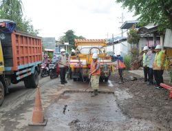 Sekda Ugas Tegaskan Pemkab Sudah Anggarkan Perbaikan Jalan Rusak di Probolinggo