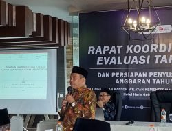 Paparan Penataan dan Pengelolaan Publikasi Kemenag Tuban Dihadapan Kasubag TU dan Perencana se-Jawa Timur