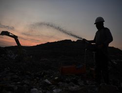 Pembangkit Listrik Tenaga Sampah di Surabaya Sumbang Energi Bersih 122,04 GWh