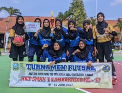 Kado Momentum HUT Ke 78 RI, SMPN 2 Padangan Panen Prestasi