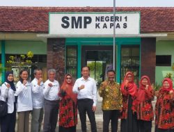 Team Penelitian dan Pengabdian Masyarakat Universitas Brawijaya adakan berbagai Kegiatan di SMPN 1 Kapas