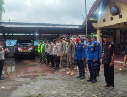 Kapolsek Ngambon Pimpin Apel Pergantian Malam Tahun Baru