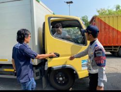 Deteksi Dini di Jembatan Timbang Widang dan Pangkalan Truck Sumberagung : Sopir Angkutan Umum Bersih dari Narkoba