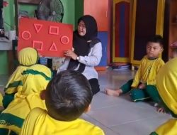 Meningkatkan Kemampuan Anak Mengenal Bentuk Geometri melalui Media Dakon Geometri pada Anak Usia dini