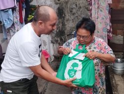 Usai Berbagi di Gresik, Filantropi NBI Salurkan Ratusan Paket Sembako untuk Warga Tenggilis Mejoyo Surabaya